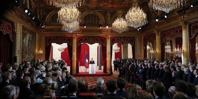 Emmanuel Macron a été investi officiellement 8e président de la France 4
