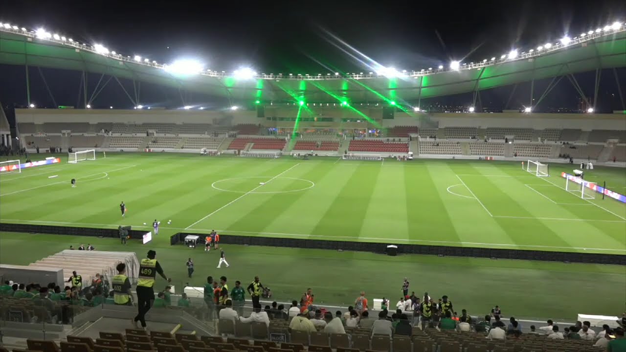 مباشر...لقاء الجزائر و السعودية