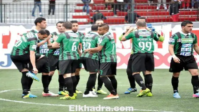 Football/Ligue 1 Mobilis (17e) : le leader en péril, le choc à Bologhine