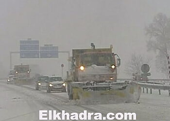 Plusieurs routes bloquées dans le pays à cause de la neige 14