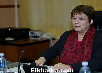 بن غبريت : بعض الأساتذة الذين قرروا الدخول في إضراب لا ديـن لهم ولاملـة 1