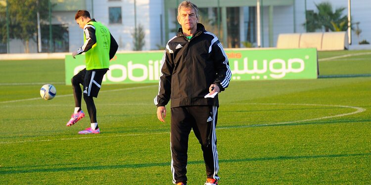 مدرب المنتخب الجزائري الخضــر يطبقـون طـريقة لعب لا يستطيع اي نادي فرنسي تطبيقها 1