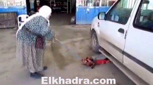 بالصور: شاهد شجاعة المرأة الجزائرية 1