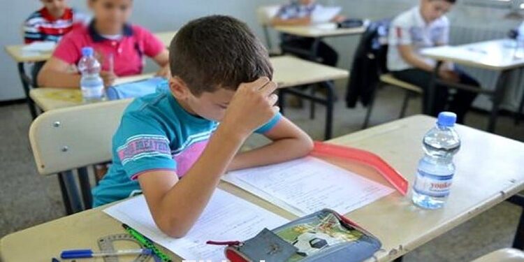 Vacances scolaires : les établissements scolaires resteront ouverts durant la 1re semaine 1