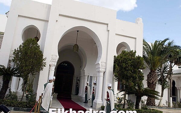 لمنع بن فليس من الترشح:تسقيف سنّ الترشح لرئاسة الجمهورية عند الـ 70 سنة 1