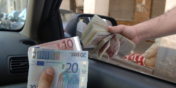 Prix de l'Euro et Dollar au marché du change parallèle (Algérie) 1