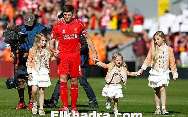 Steven Gerrard est «dévasté à l'idée de ne plus jouer devant ces supporters» 1