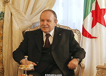 Message du Président Bouteflika aux participants au 10ème congrès du FLN 12