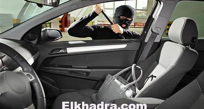 لص يسرق نظارة من سيارة ويترك مليون دولار 1