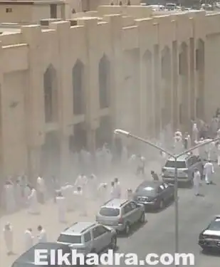 داعش تتبني الهجوم … 24 قتيلا في هجوم على مسجد بالكويت اثناء صلاة الجمعة