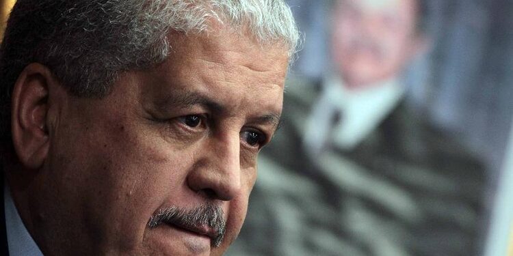 تقرير مفزع يحمل أرقاما صادمة على مكتب الوزير الأول عبد المالك سلال.. خسائر الجزائر قد تفوق 32 مليار دولار 1