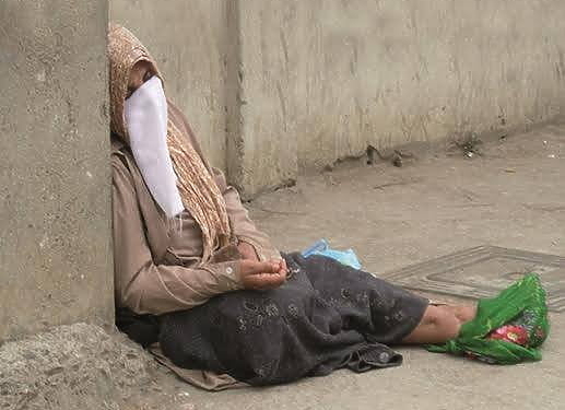 مساعدة مالية ضخمة يمنحها الرئيس ‫‏بوتفليقة‬ لتونس 1