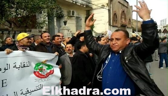 نقابات التربية تهاجم بن غبريط وتقول لا لالغاء شهادة التعليم الابتدائي 1