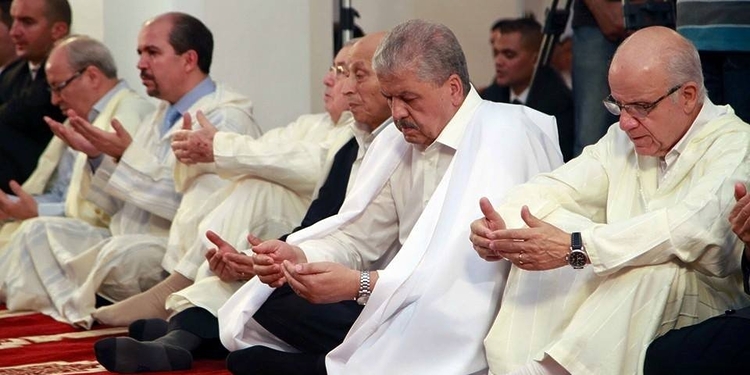 عبد المالك سلال يهنئ الشعب الجزائري بمناسبة عيد الفطر المبارك 1