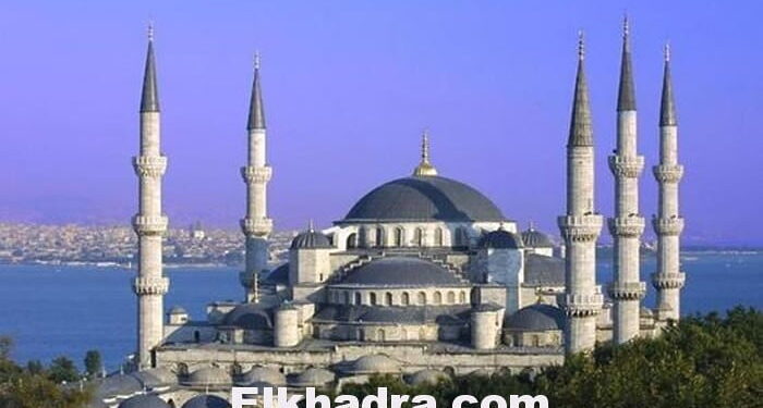 يكرّمون رسميا في 14 جويلية بقصر الشعب رحلات إلى تركيا للمائة الأوائل في البكالوريا 1