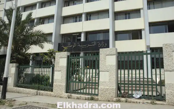 زيادات تصل إلى 12 ألف دينار لصالح 15 ألف عامل في المصالح الاقتصادية بداية من سبتمبر