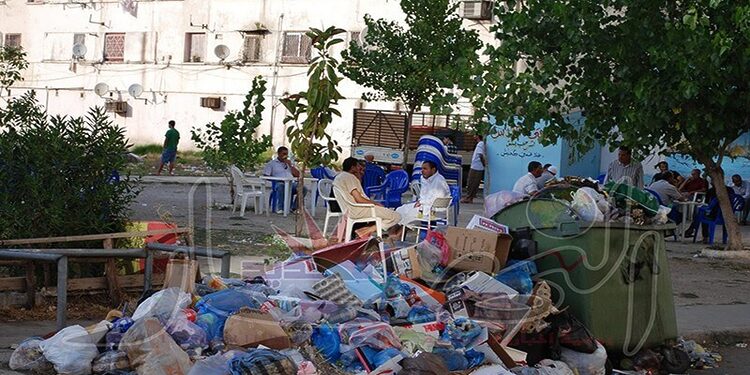 النفايات تخرج ‫‏المواطنين‬ إلى الشارع في 5 ولايات 1