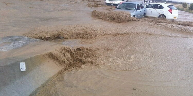 مصرع طفلين غرقا وعشرات العائلات المنكوبة بسبب الفيضانات في باتنة 1