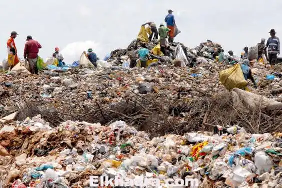 جزائريون شيدوا فيلات من أموال « الخردة » المزابل.. هنا تسترجع الملايير في زمن التقشف