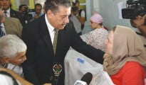 Une semaine après la visite d’Abdelmalek Boudiaf au CHU de Constantine, Des sanctions tombent 17 Une semaine après la visite d’Abdelmalek Boudiaf au CHU de Constantine, Des sanctions tombent 15