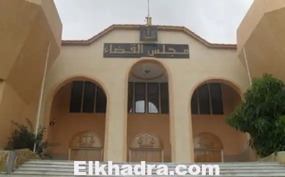 هروب مروج كوكايين من مجلس قضاء تيبازة اثناء محاكمته