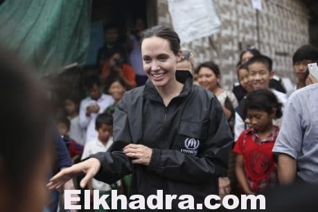 بالصور.. أنجلينا جولى فى بورما دعما لـ اقلية روهينجا البورمية المسلمة 1