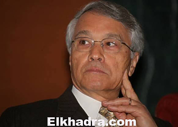 بالصور: شاهدوا الابن الأكبر لشكيب خليل مع "رفيقته" والمنزل الذي يسكن فيه بباريس 3