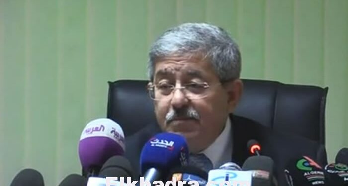 أويحي يفند أي خلافات مع سلال والجزائر مدانة ب400 مليون دولار 1