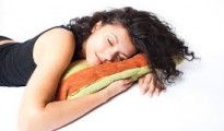 Dormir sur le ventre : ses avantages et ses inconvénients 14 Dormir sur le ventre : ses avantages et ses inconvénients 8