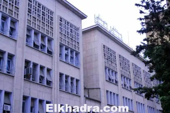 أجور خيالية لموظفين وهميين بمستشفى مصطفى باشا!