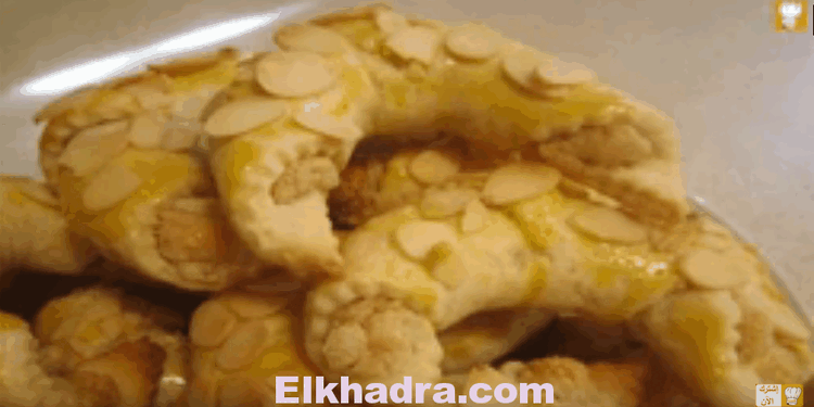 حلويات جزائرية تشاراك العريان هش ومقرمش رائع المذاق 1
