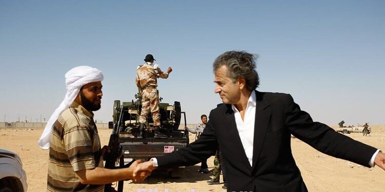 أحمد أويحيى .. إنهم يريدون فتح الباب لـ "برنار ليفي" من أجل دخول الجزائر وتدميرها 1