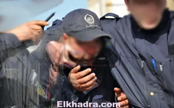 مواطن يكسر فك عميد شرطة طلب منه الكف عن الكلام البذيء في رمضان