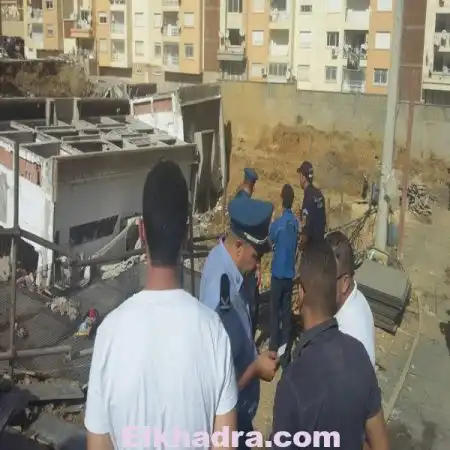 Alger: effondrement de deux bâtisses à El Achour (photos)