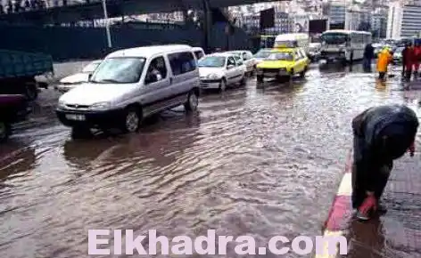 Intempéries : inondations, embouteillages, accidents meurtriers et premières neiges à Blida