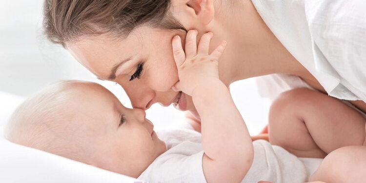 دراسة تقلب نظرية الارتباط بين سن الأم وذكاء طفلها 1