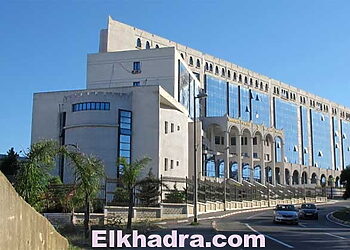 Colère à la faculté des sciences politiques "Alger 3" : les enseignants décident une grève de 3 jours 8