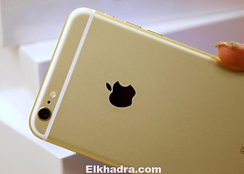OREM, UT - SEPTEMBER 18: The back of an Apple iPhone 6 Plus gold, is shown here at a Verizon store on September 18, 2014 in Orem, Utah. Apples new iPhone 6's go on sale tomorrow September 20, 2014. (Photo by George Frey/Getty Images