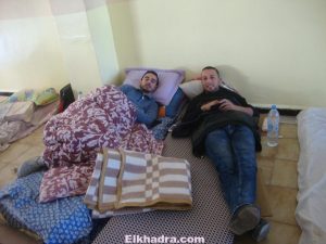 طلبة جراحة الأسنان مصرون على مواصلة الإضراب عن الطعام 2