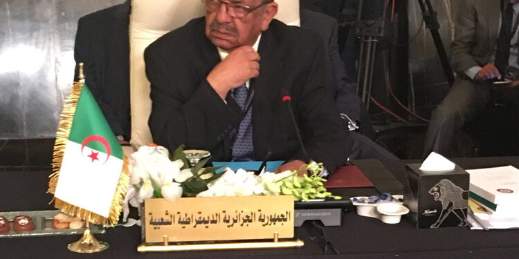 Messahel transmet un message d'estime et de fraternité du président Bouteflika adressé au Roi Selmane Ben Abdelaziz 1