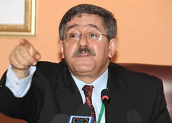 OUYAHIA À AÏN TÉMOUCHENT ET SIDI BEL-ABBÈS "Il faut réhabiliter le travail" 5