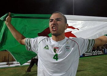 Soirée footballistique en l'honneur de Antar Yahia 2