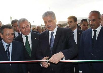 Sellal à Oran : lancement de projets d’habitation, inaugurations d’usines et inspections de chantiers socio-économiques 2