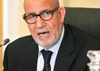 Candidates masquées : Derbal à contre-courant de son instance 9