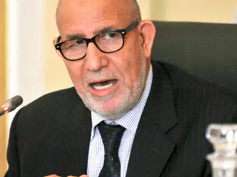 Candidates masquées : Derbal à contre-courant de son instance