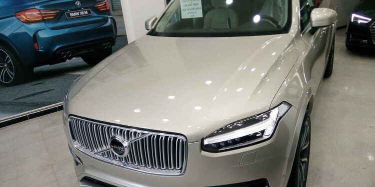 Le nouveau VOLVO XC90 7p 2.0l T6 AWD 320ch à 14 500 000 da (licence) chez un revendeur multimarques 1
