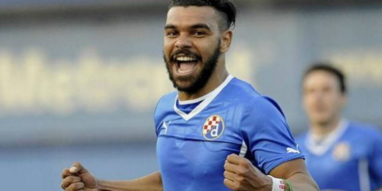 DINAMO ZAGREB 15e but de Soudani 1