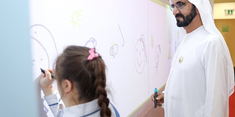 Mohammed bin Rashid ouvriront 10 bibliothèques en l’honneur de l’adolescente algérienne Fatima Gholam 1