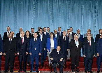 Passage du plan d’action du gouvernement à l'APN : premières réactions des politiques et des experts économiques 15