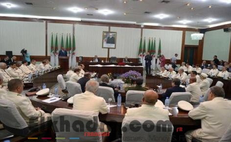 Bedoui appelle les walis à réunir "toutes les conditions favorables" au succès des prochaines élections locales 2